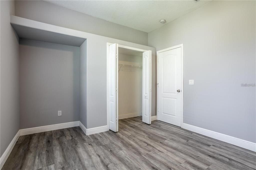 For Sale: $569,000 (4 beds, 3 baths, 2604 Square Feet)