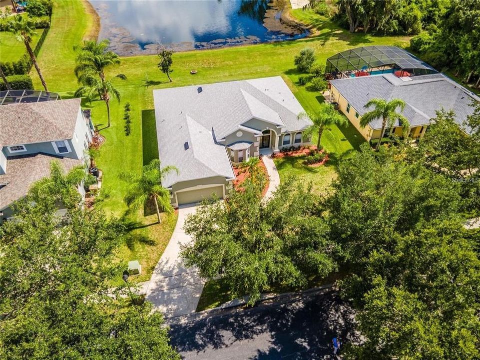 For Sale: $569,000 (4 beds, 3 baths, 2604 Square Feet)