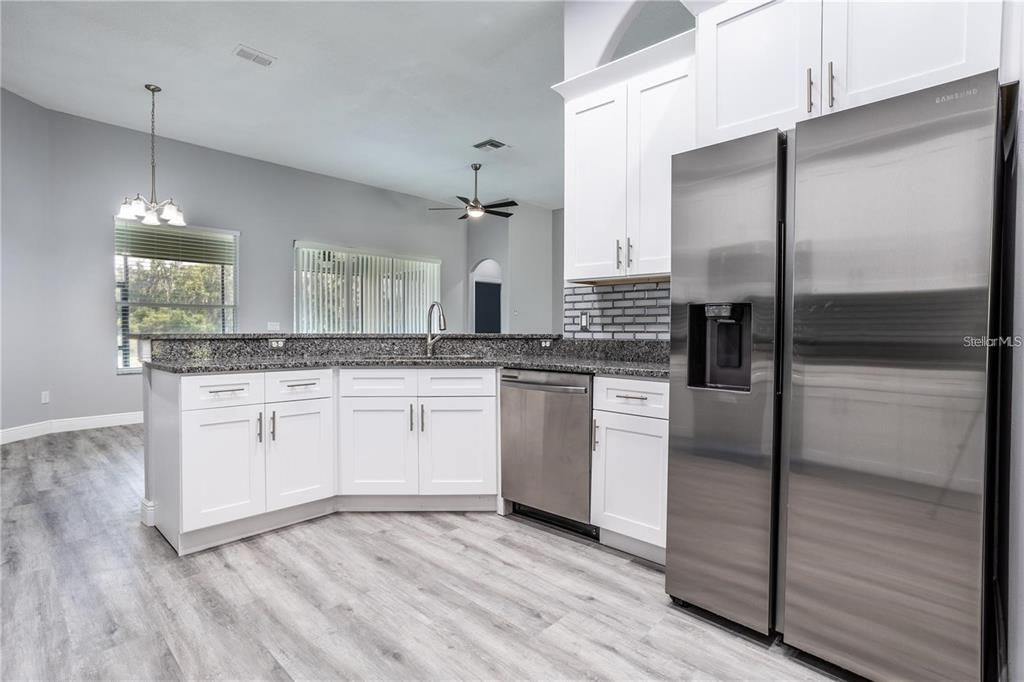 For Sale: $569,000 (4 beds, 3 baths, 2604 Square Feet)
