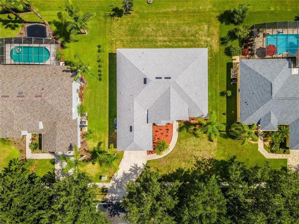 For Sale: $569,000 (4 beds, 3 baths, 2604 Square Feet)