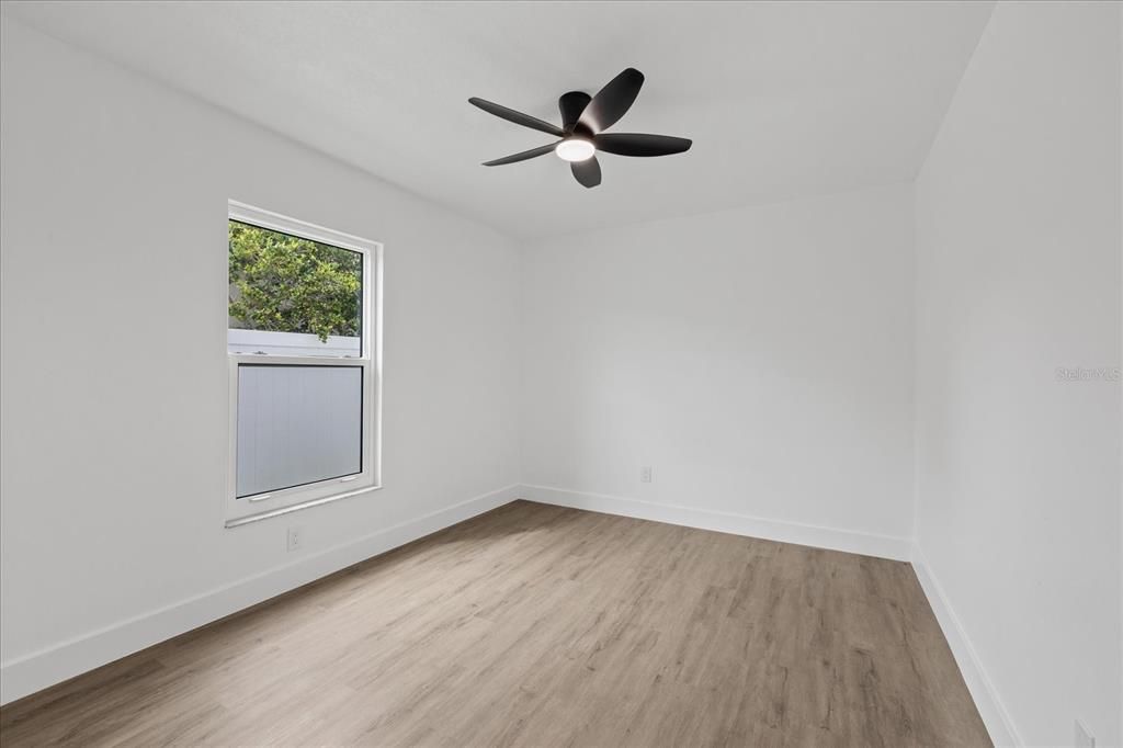 For Sale: $517,900 (4 beds, 2 baths, 1702 Square Feet)