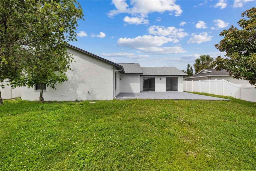 For Sale: $517,900 (4 beds, 2 baths, 1702 Square Feet)