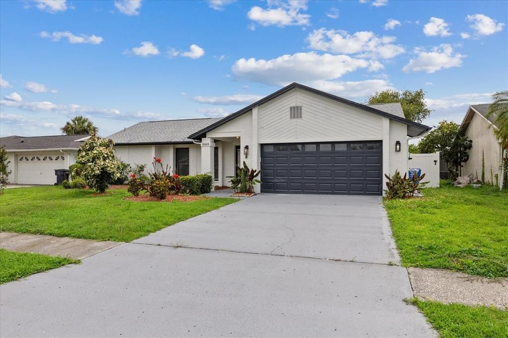 For Sale: $517,900 (4 beds, 2 baths, 1702 Square Feet)
