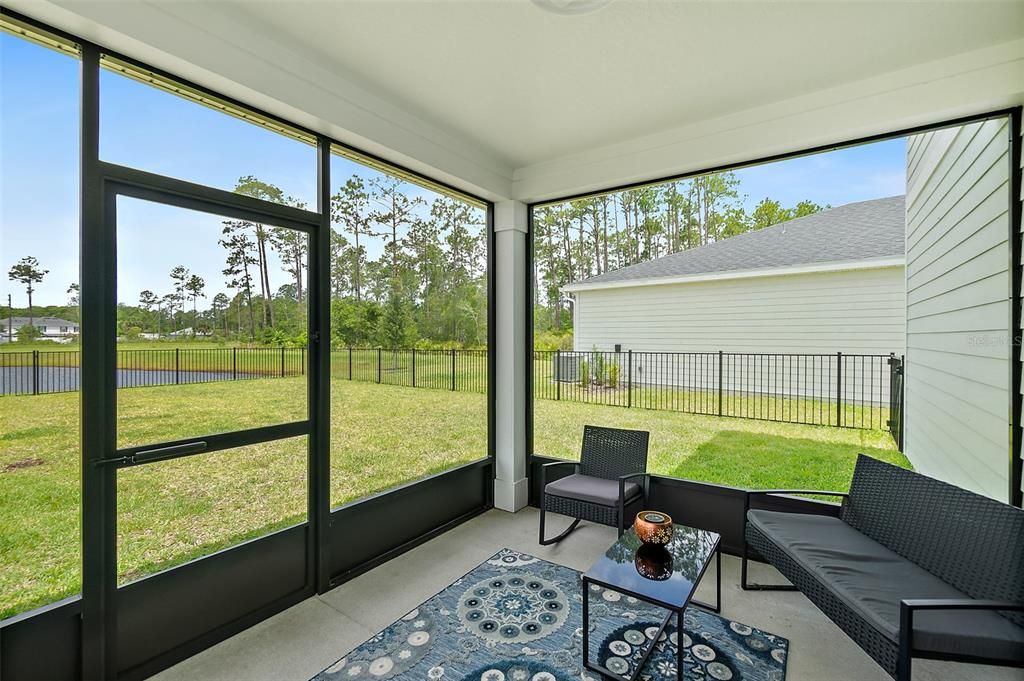 For Sale: $382,900 (4 beds, 2 baths, 2340 Square Feet)