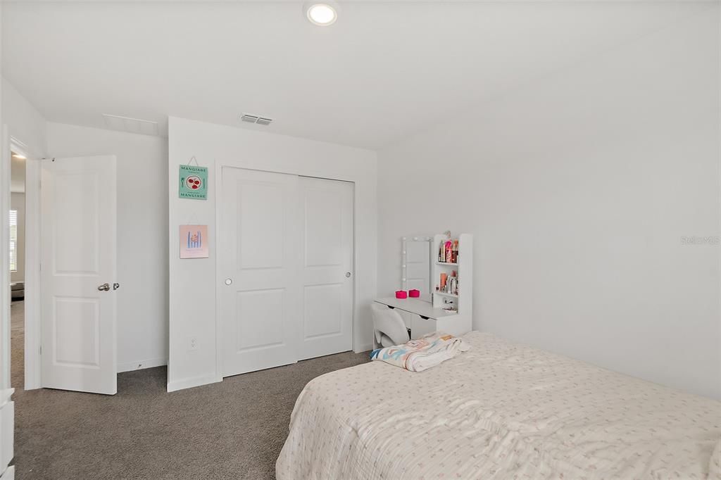 For Sale: $382,900 (4 beds, 2 baths, 2340 Square Feet)