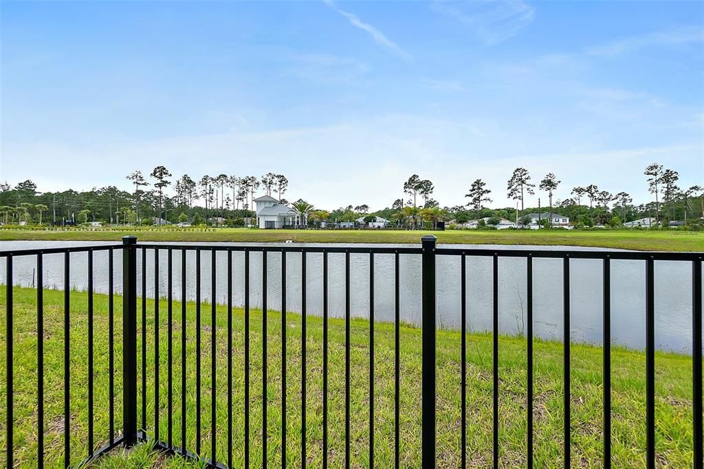 For Sale: $382,900 (4 beds, 2 baths, 2340 Square Feet)