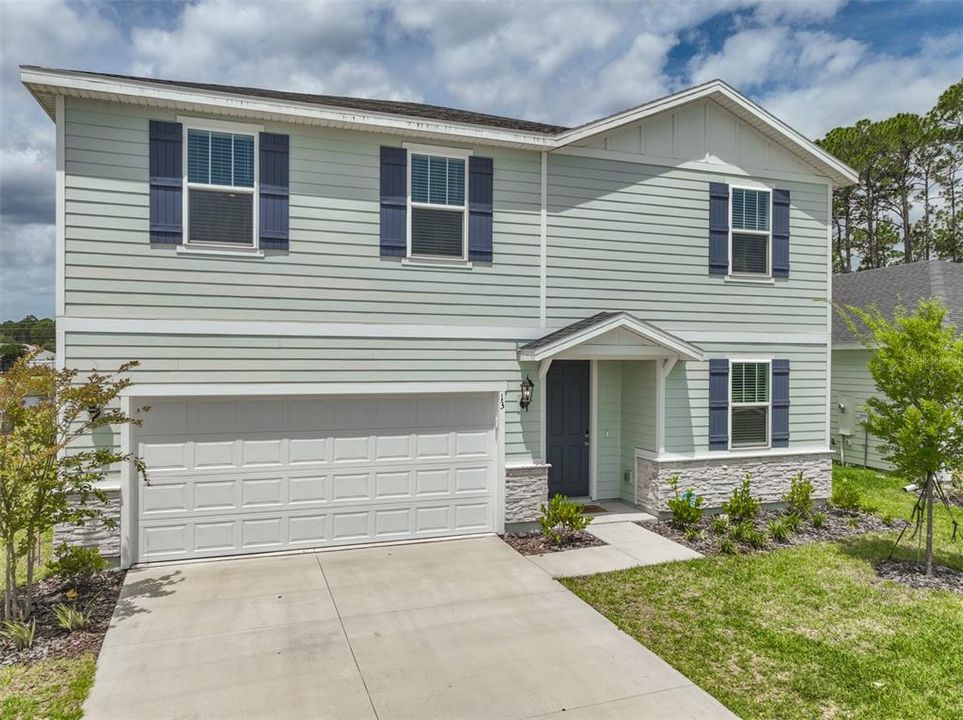 For Sale: $382,900 (4 beds, 2 baths, 2340 Square Feet)
