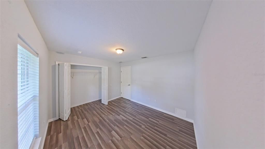 For Rent: $1,750 (3 beds, 2 baths, 1805 Square Feet)
