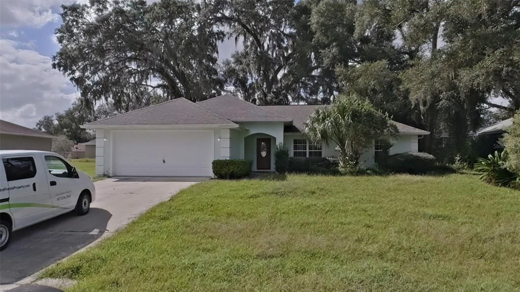 For Rent: $1,750 (3 beds, 2 baths, 1805 Square Feet)