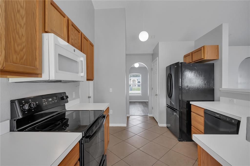 For Sale: $220,000 (3 beds, 2 baths, 1615 Square Feet)