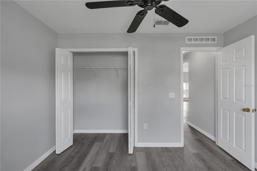 For Sale: $220,000 (3 beds, 2 baths, 1615 Square Feet)