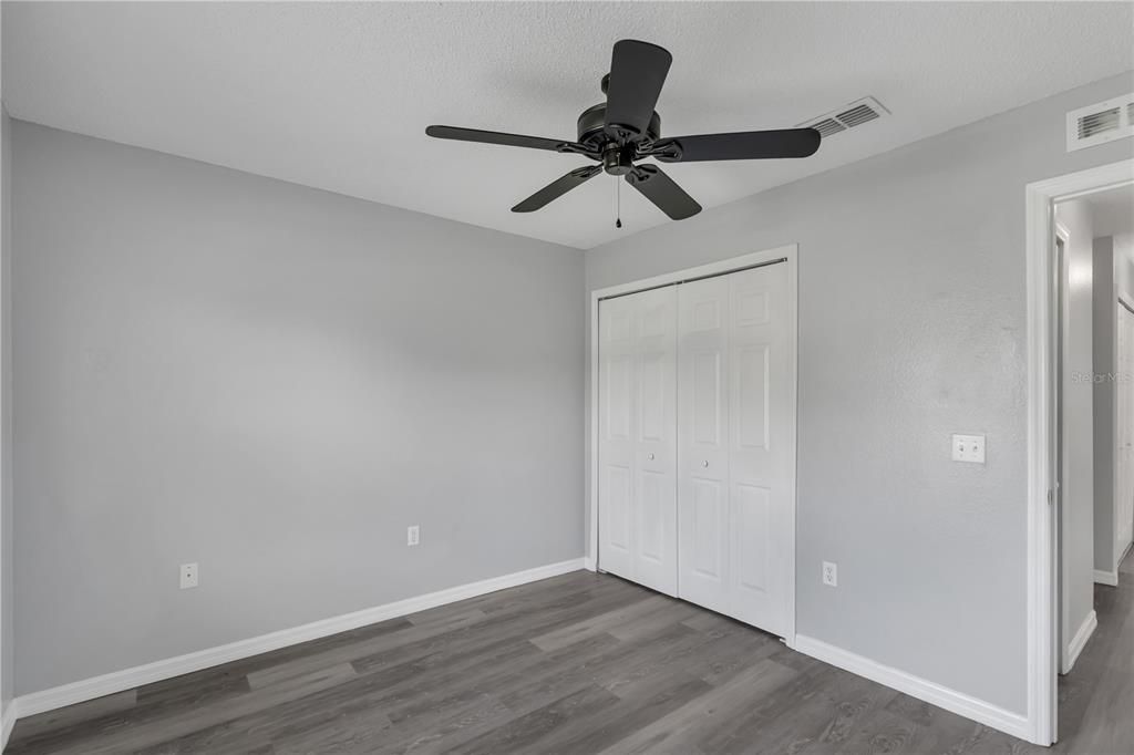 For Sale: $220,000 (3 beds, 2 baths, 1615 Square Feet)