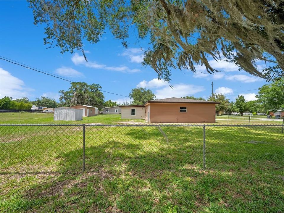 En Venta: $339,000 (3 camas, 2 baños, 1594 Pies cuadrados)
