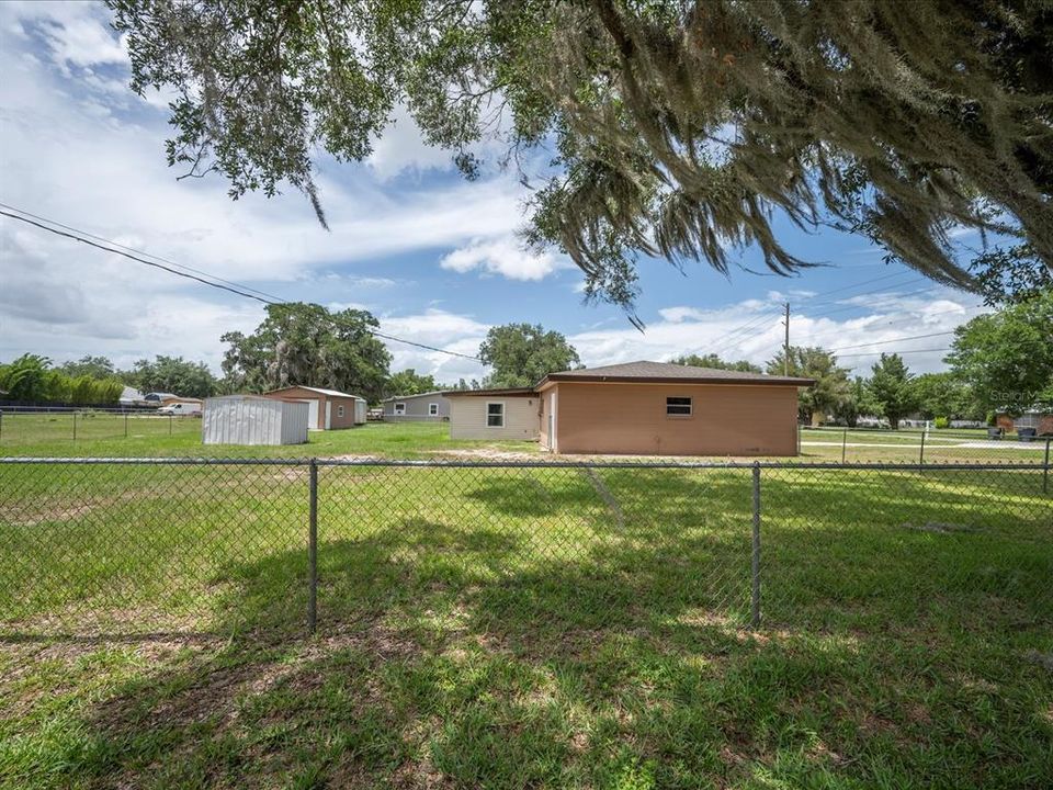 En Venta: $339,000 (3 camas, 2 baños, 1594 Pies cuadrados)