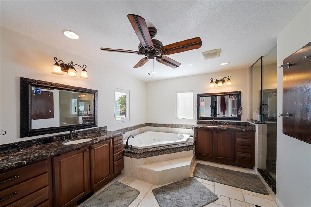For Sale: $3,590,000 (7 beds, 5 baths, 5609 Square Feet)