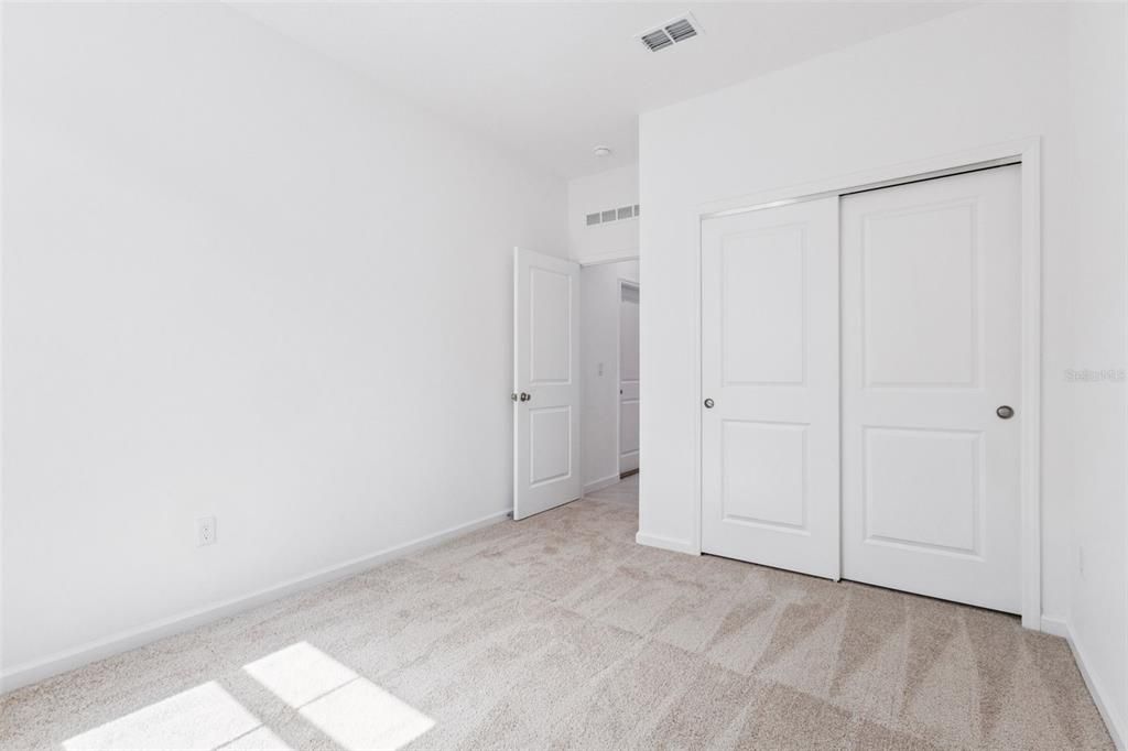На продажу: $349,113 (4 спален, 2 ванн, 1850 Квадратных фут)