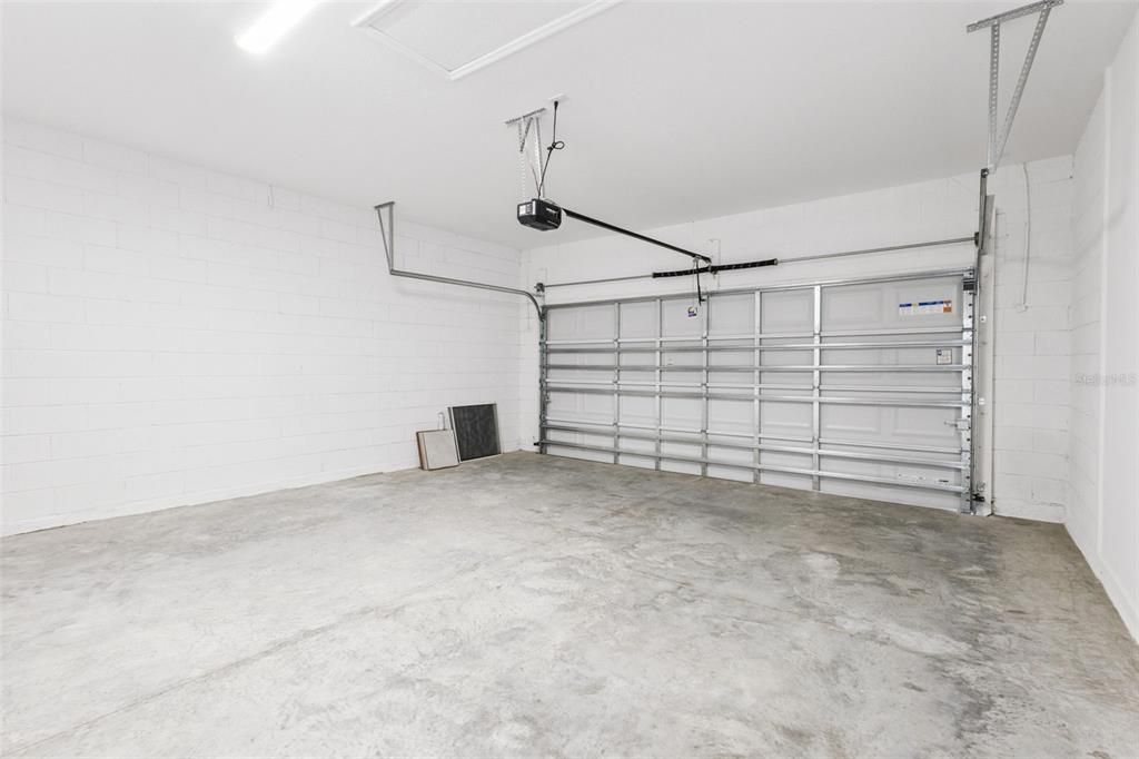 На продажу: $349,113 (4 спален, 2 ванн, 1850 Квадратных фут)