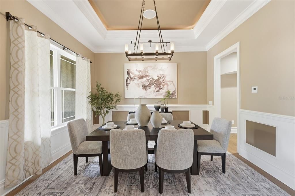 For Sale: $2,199,000 (5 beds, 5 baths, 5905 Square Feet)