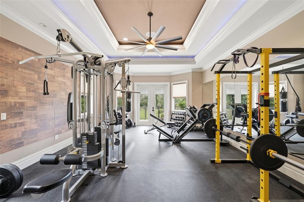 For Sale: $2,199,000 (5 beds, 5 baths, 5905 Square Feet)