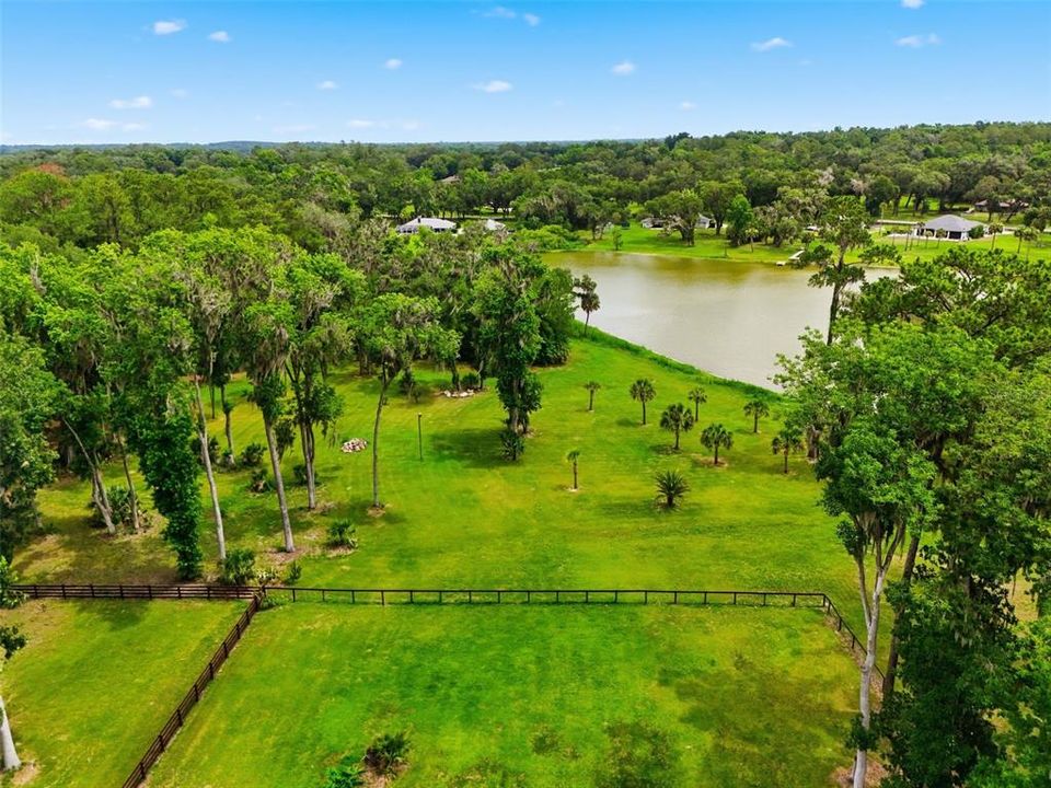 For Sale: $2,199,000 (5 beds, 5 baths, 5905 Square Feet)