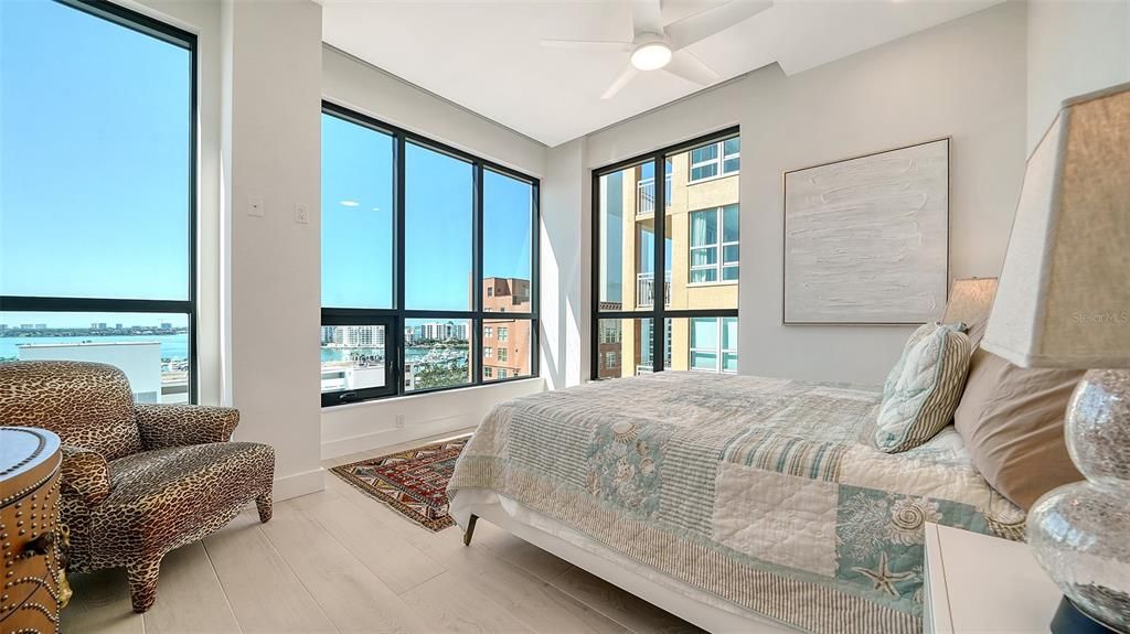 En Venta: $2,195,000 (3 camas, 3 baños, 2032 Pies cuadrados)
