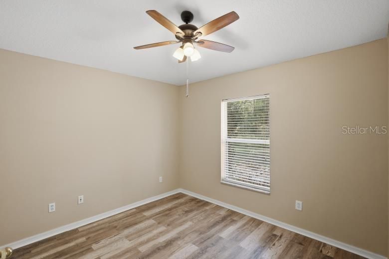 For Sale: $330,000 (3 beds, 2 baths, 1800 Square Feet)