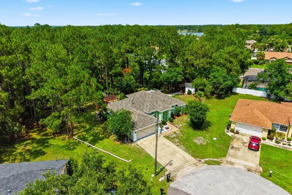 For Sale: $330,000 (3 beds, 2 baths, 1800 Square Feet)