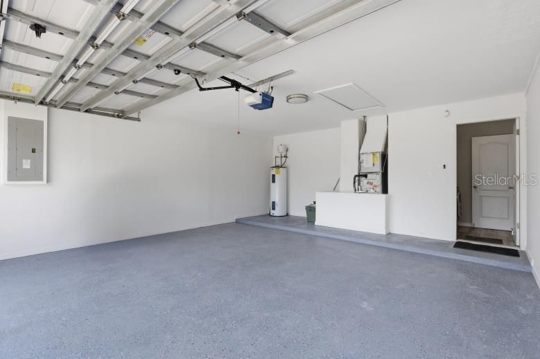 For Sale: $330,000 (3 beds, 2 baths, 1800 Square Feet)