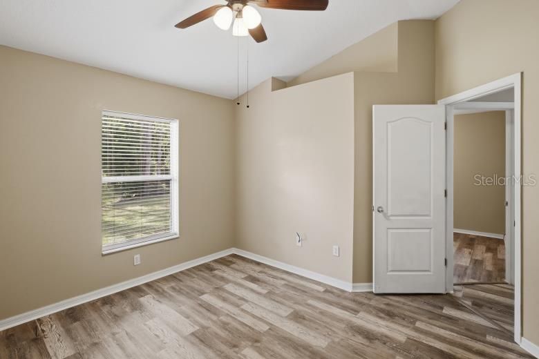 For Sale: $330,000 (3 beds, 2 baths, 1800 Square Feet)