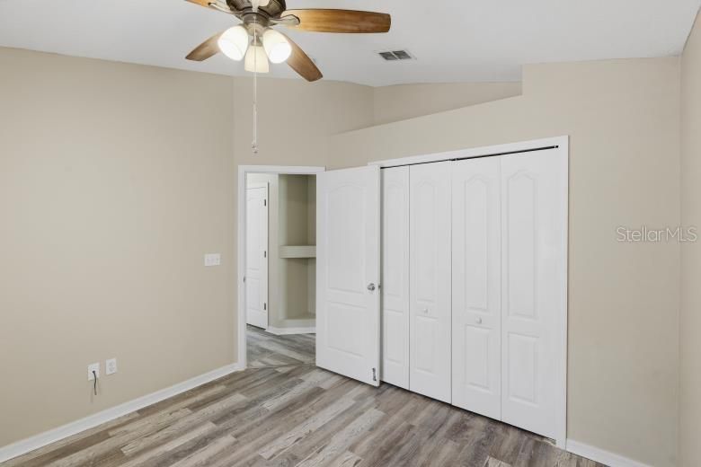 For Sale: $330,000 (3 beds, 2 baths, 1800 Square Feet)