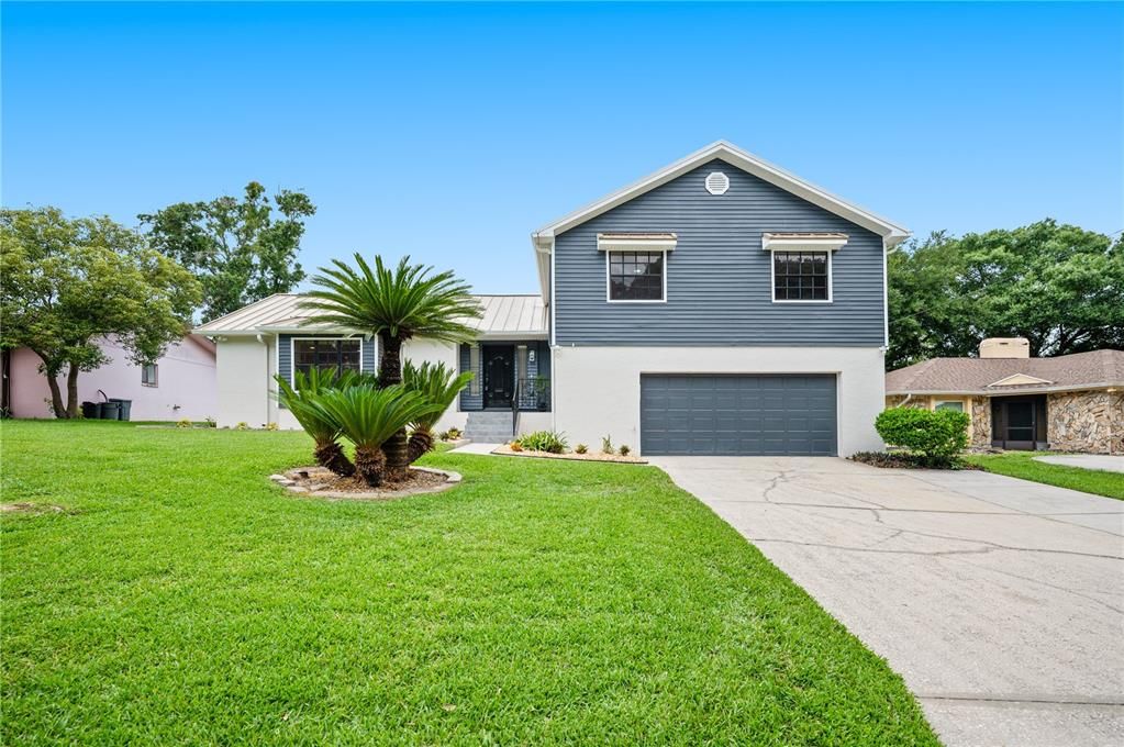 For Sale: $595,000 (4 beds, 3 baths, 2820 Square Feet)