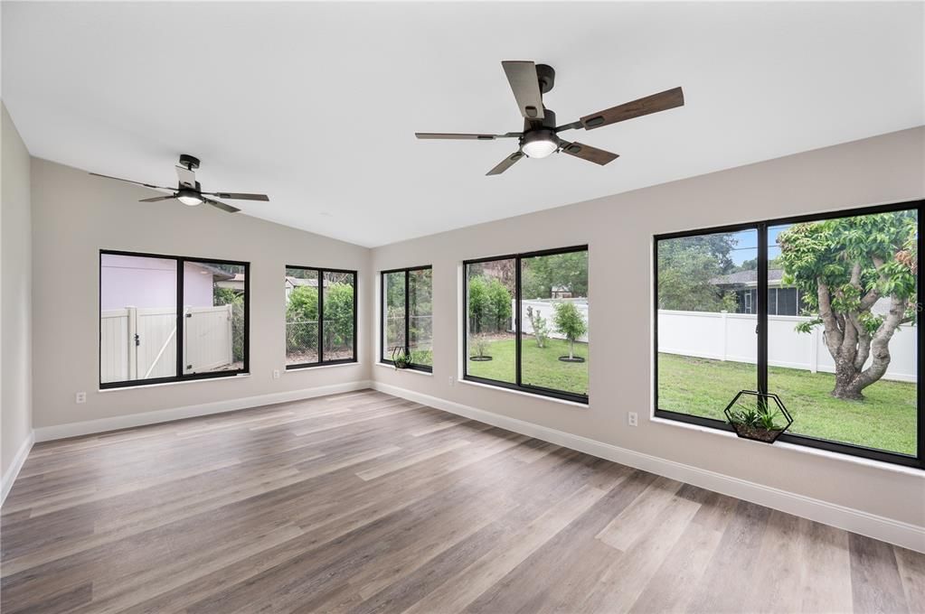 For Sale: $595,000 (4 beds, 3 baths, 2820 Square Feet)
