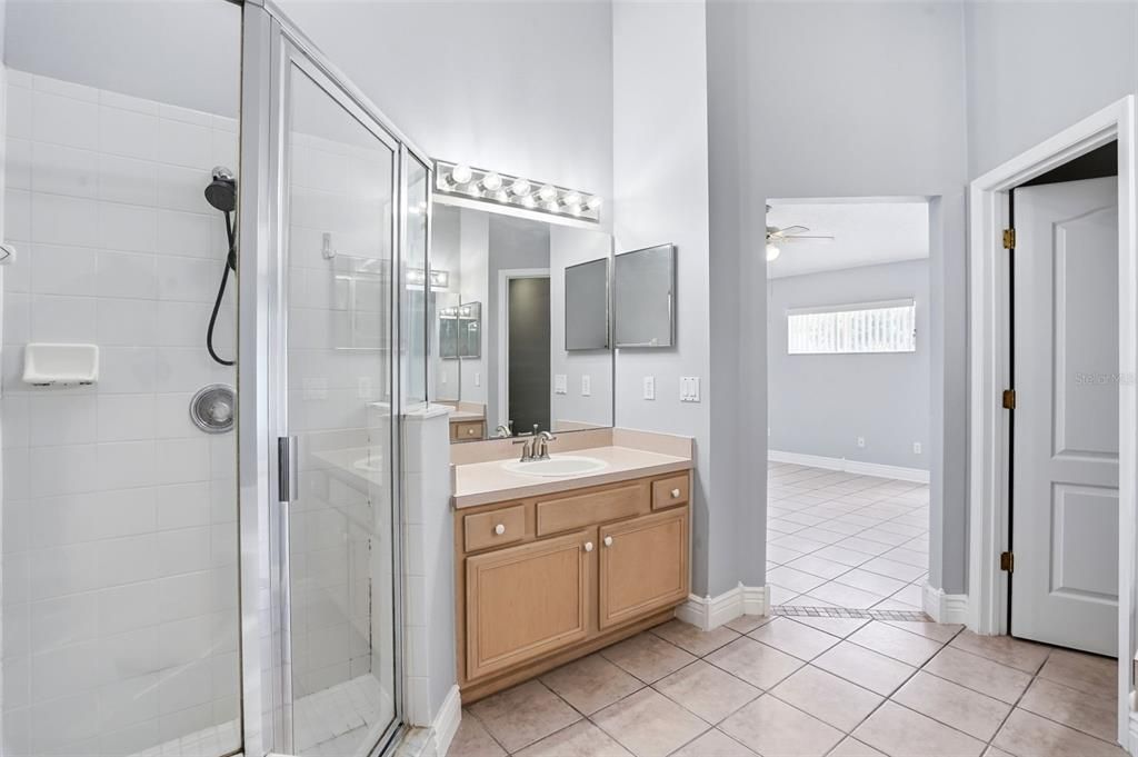 For Sale: $439,900 (4 beds, 2 baths, 1838 Square Feet)