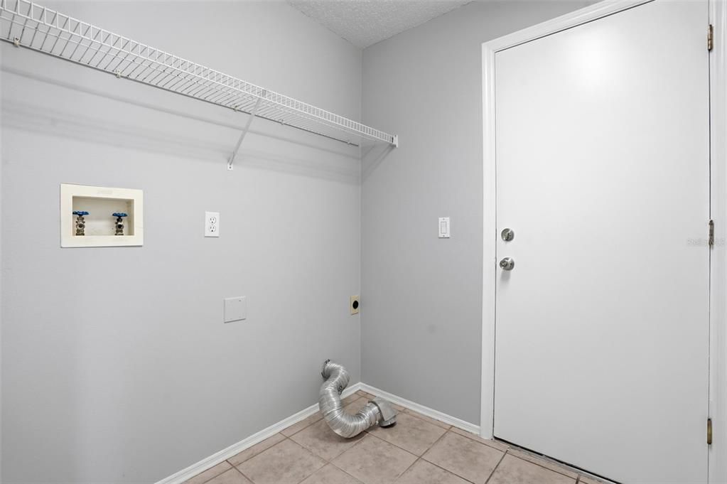For Sale: $439,900 (4 beds, 2 baths, 1838 Square Feet)