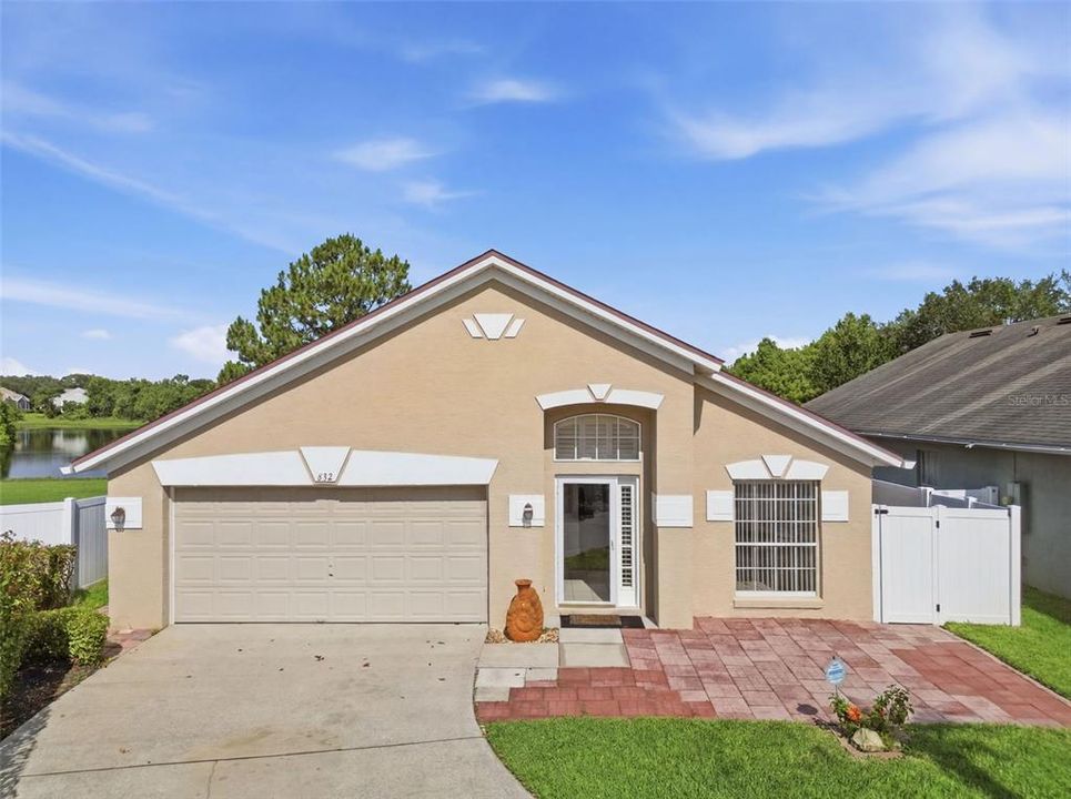 For Sale: $439,900 (4 beds, 2 baths, 1838 Square Feet)