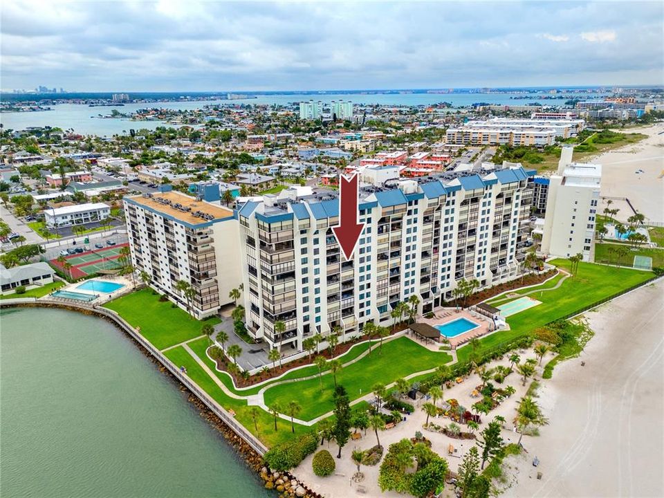 For Rent: $4,000 (2 beds, 2 baths, 1180 Square Feet)