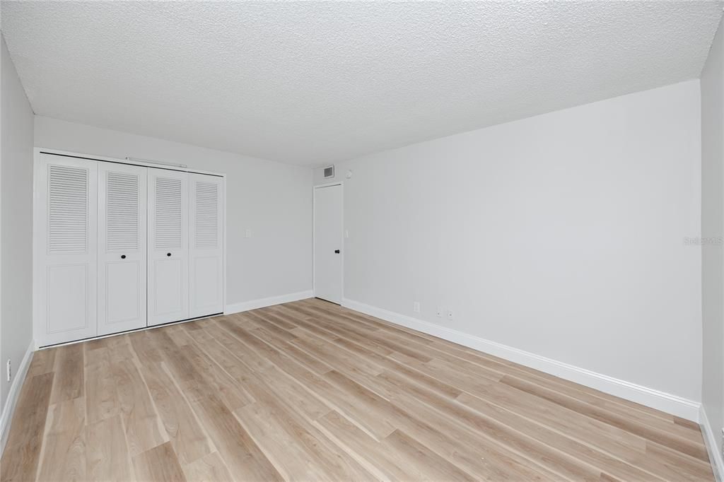For Rent: $4,000 (2 beds, 2 baths, 1180 Square Feet)