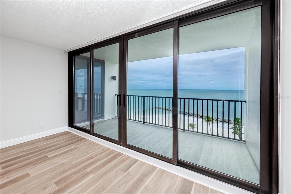 For Rent: $4,000 (2 beds, 2 baths, 1180 Square Feet)