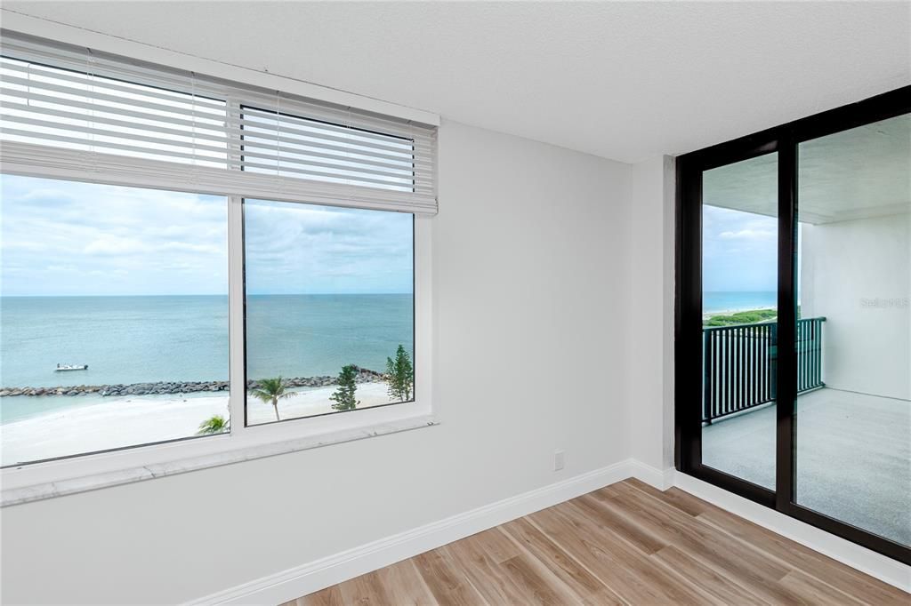 For Rent: $4,000 (2 beds, 2 baths, 1180 Square Feet)