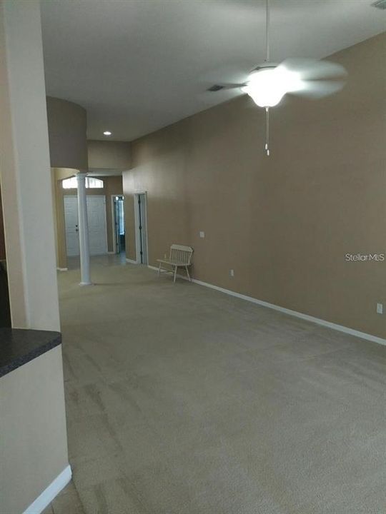 En Renta: $2,900 (4 camas, 3 baños, 2665 Pies cuadrados)