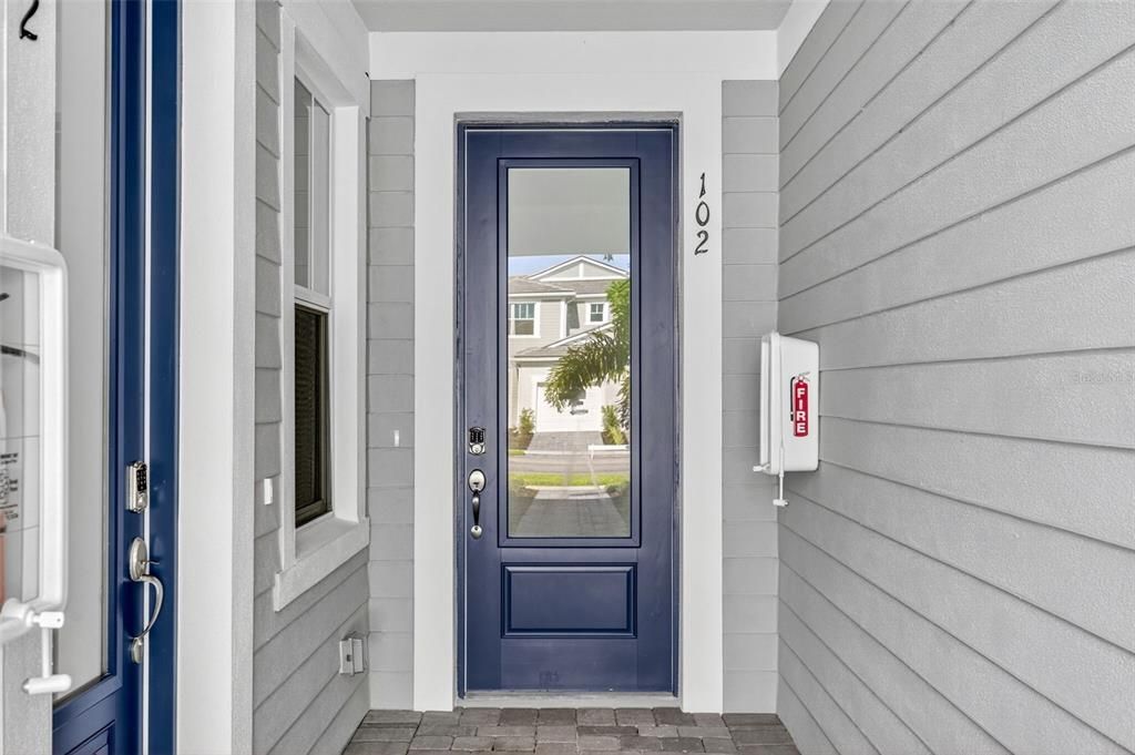 For Sale: $284,000 (2 beds, 2 baths, 1341 Square Feet)
