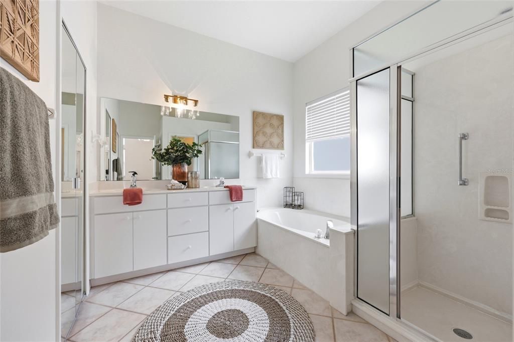 For Sale: $530,000 (3 beds, 2 baths, 1615 Square Feet)
