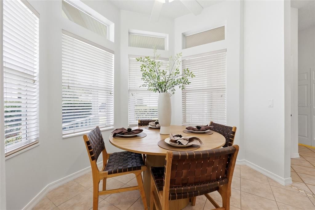 For Sale: $530,000 (3 beds, 2 baths, 1615 Square Feet)