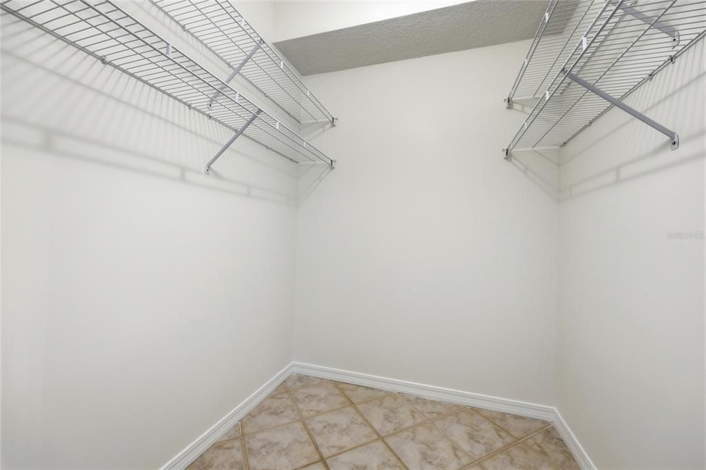 For Sale: $530,000 (3 beds, 2 baths, 1615 Square Feet)