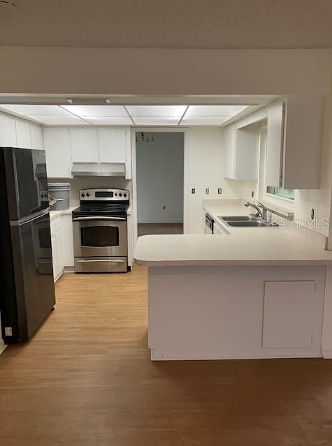 For Rent: $2,995 (3 beds, 2 baths, 1775 Square Feet)