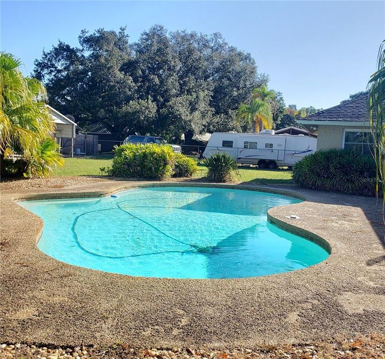 For Rent: $2,995 (3 beds, 2 baths, 1775 Square Feet)