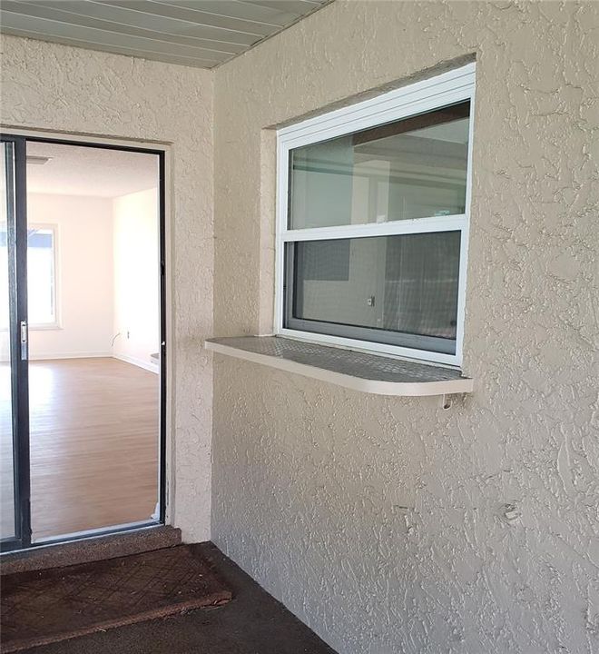 For Rent: $2,995 (3 beds, 2 baths, 1775 Square Feet)