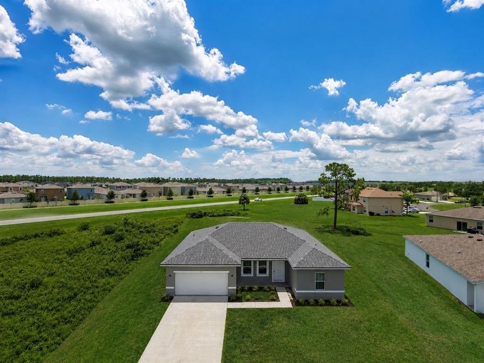 For Sale: $295,000 (3 beds, 2 baths, 1560 Square Feet)