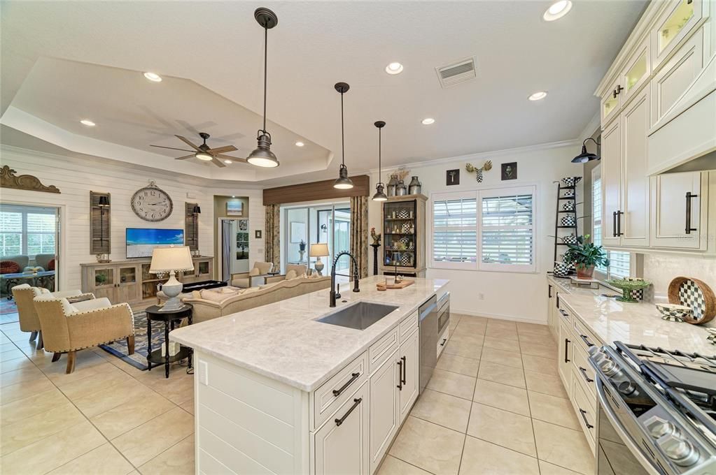 For Sale: $779,000 (3 beds, 2 baths, 2148 Square Feet)