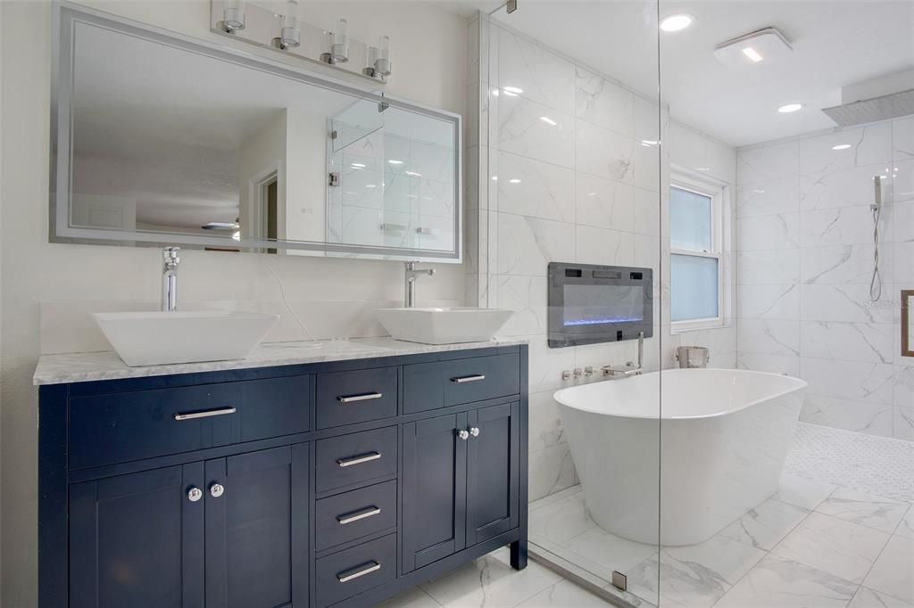 В аренду: $3,300 (4 спален, 2 ванн, 2590 Квадратных фут)